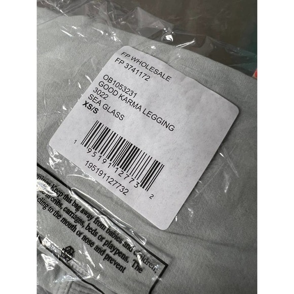 Free People Good Karma Legging Sea Glass - Picture 5 of 6